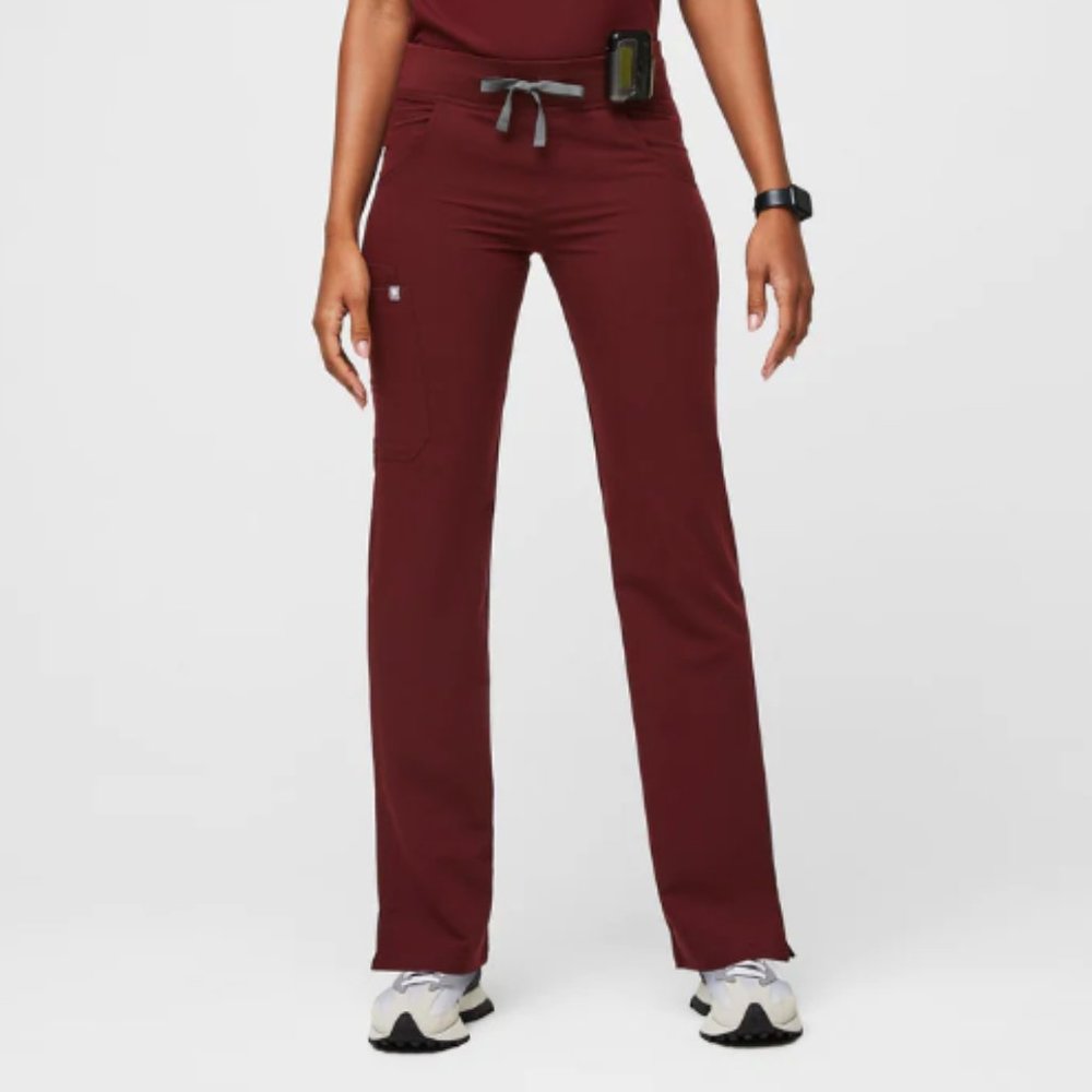 FIGS Women's Burgundy Technical Collection Classic Fit Kade Cargo Scrub Pants  S